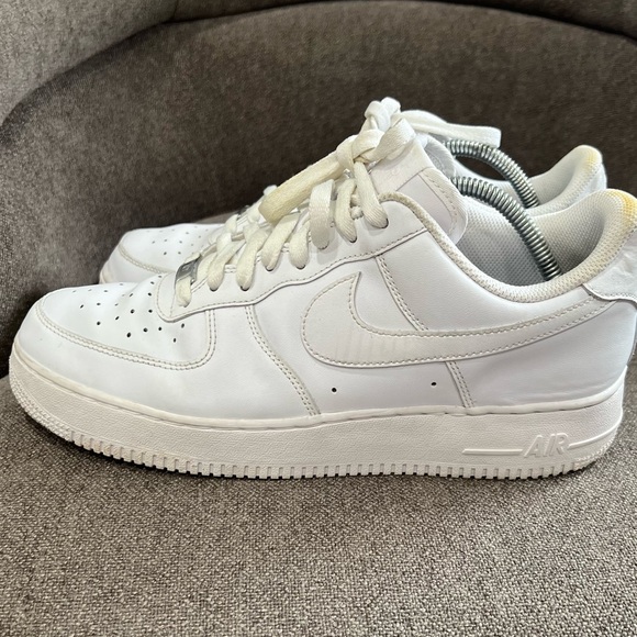 Nike men’s Air Force 1 white shoes‎ size 10 main image 5